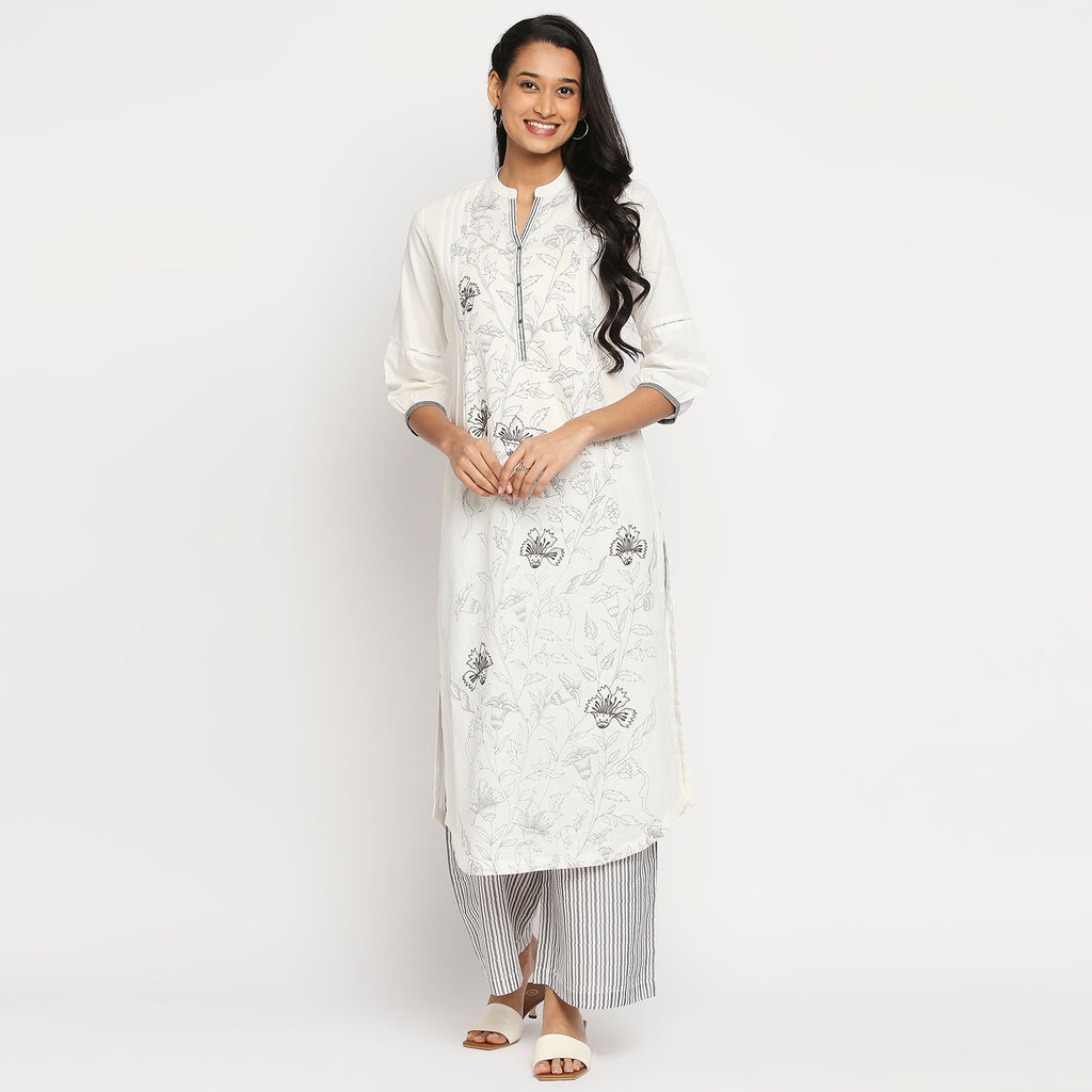 Women's White Cotton Linen Embroidered Kurta