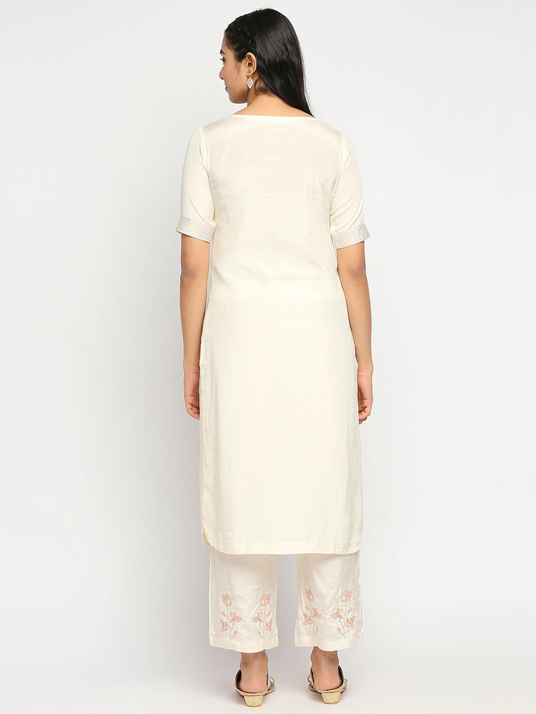 Women's Off White Shantoon  Nylangan Topwear