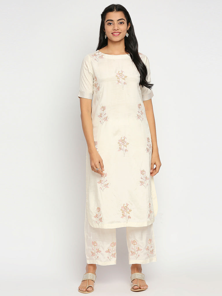Women's Off White Shantoon  Nylangan Topwear