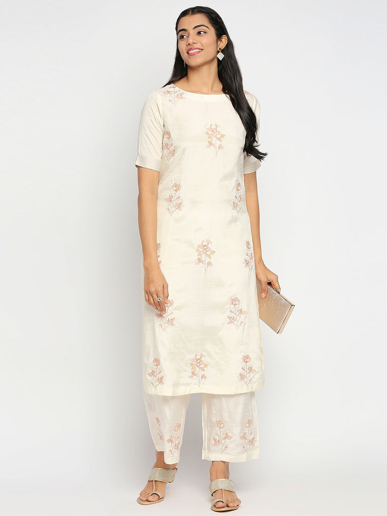 Women's Off White Shantoon  Nylangan Topwear