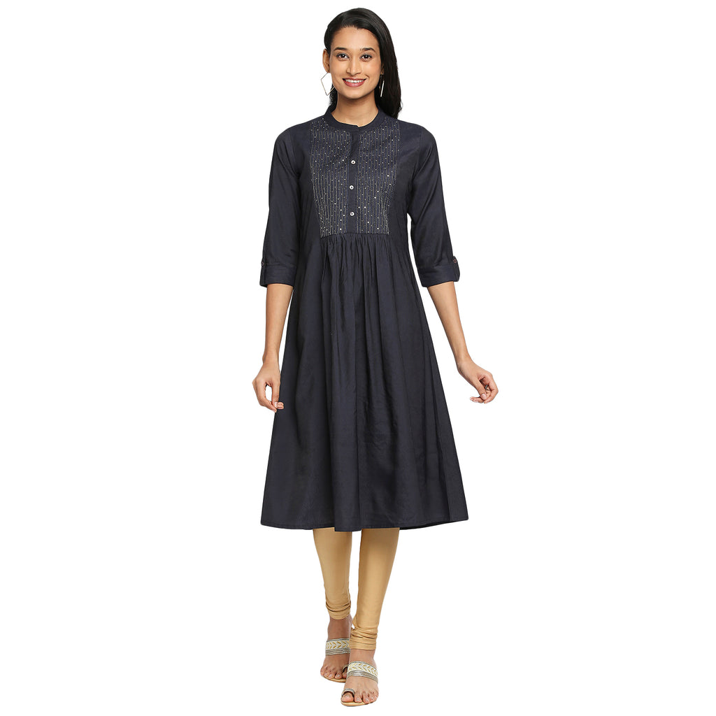 Women's Navy Gadhwaal Embroidered Kurta