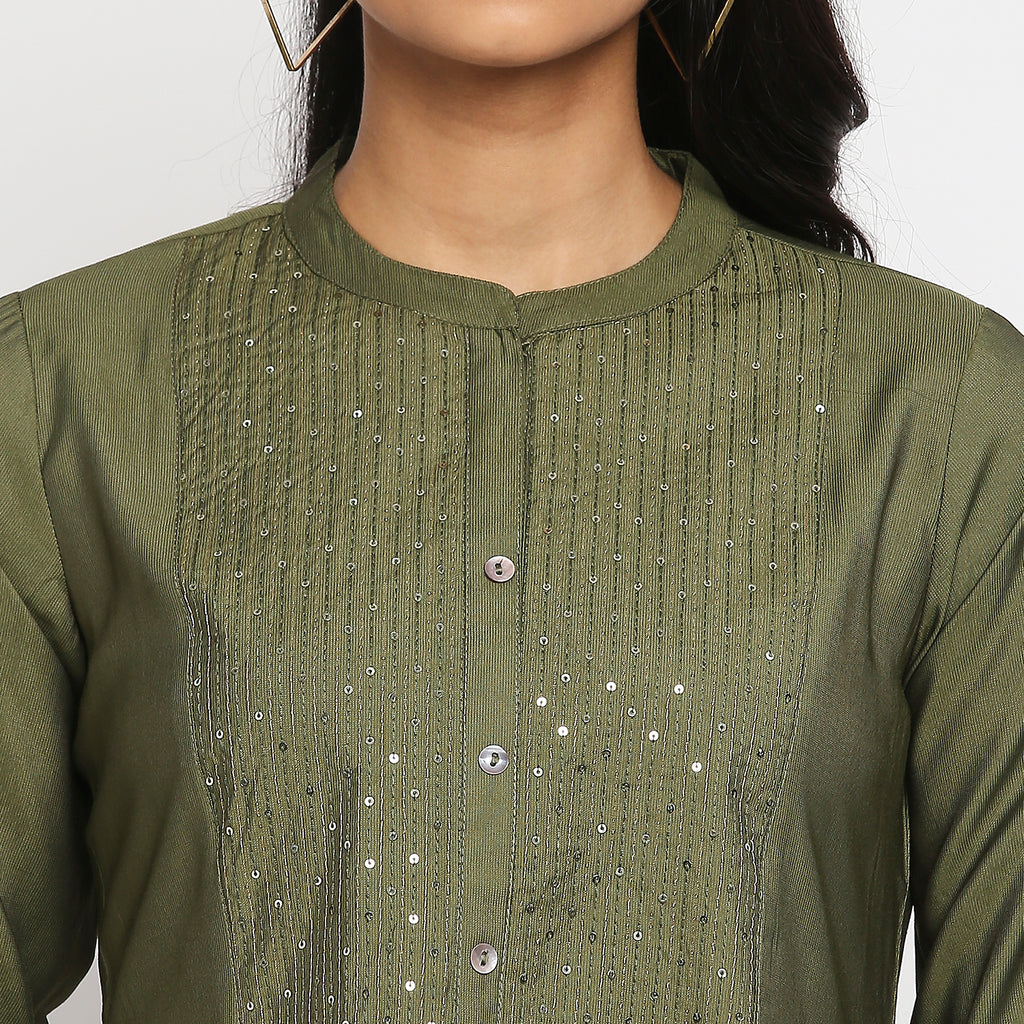 Women's Camo Green Gadhwaal Embroidered Kurta