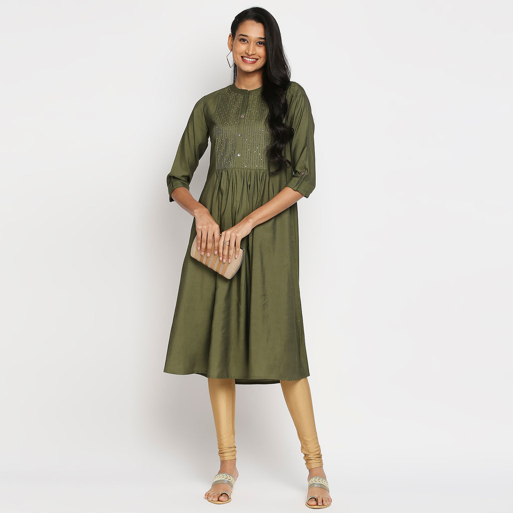 Women's Camo Green Gadhwaal Embroidered Kurta