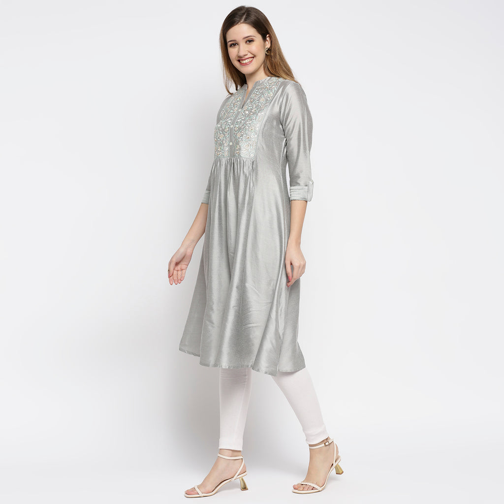 Women's Grey Viscose Embroidered Kurta