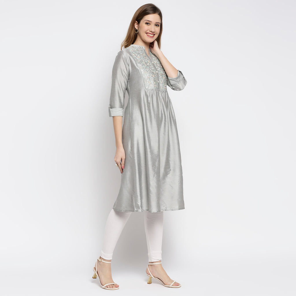 Women's Grey Viscose Embroidered Kurta
