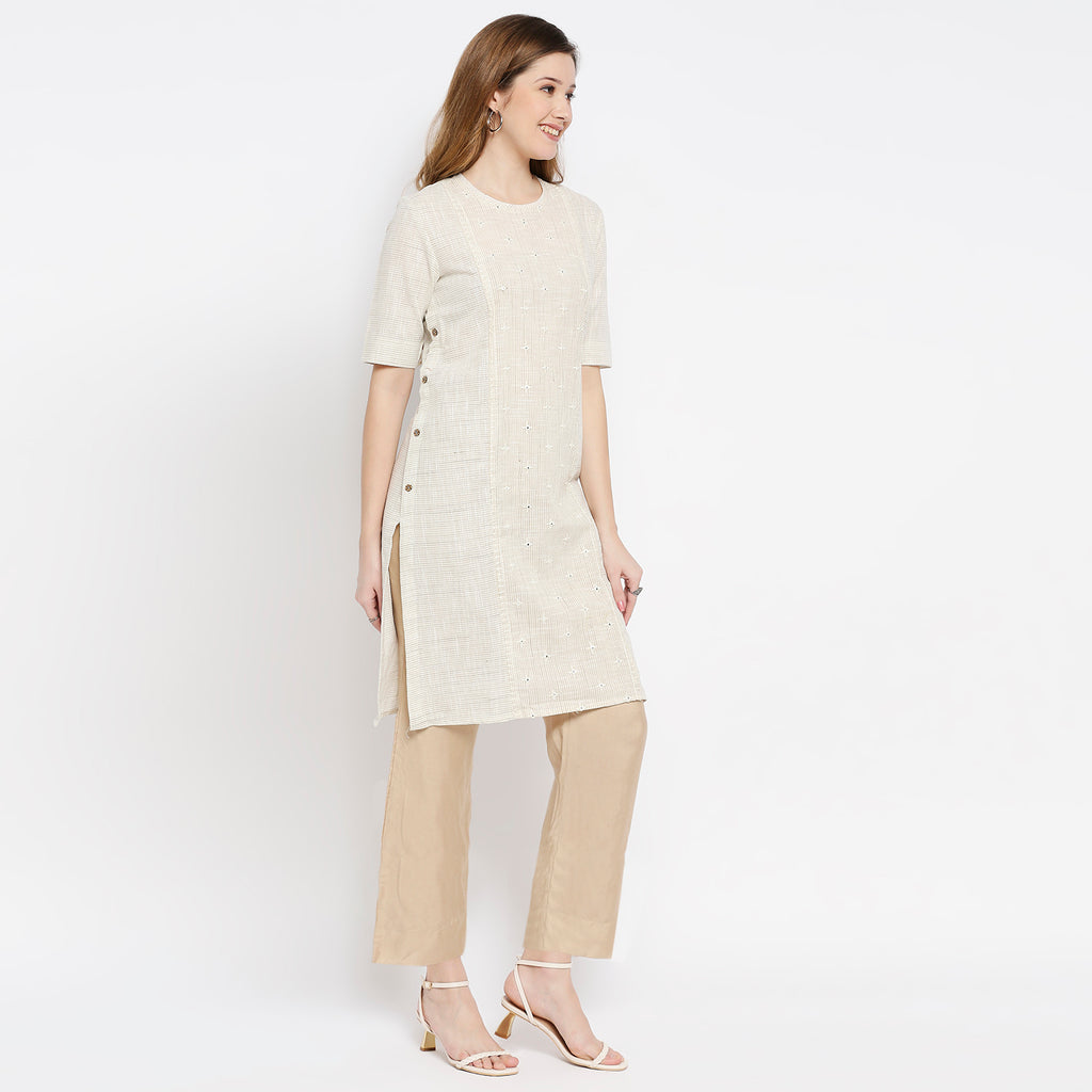 Women Beige Cotton Viscose Embroidered Kurta