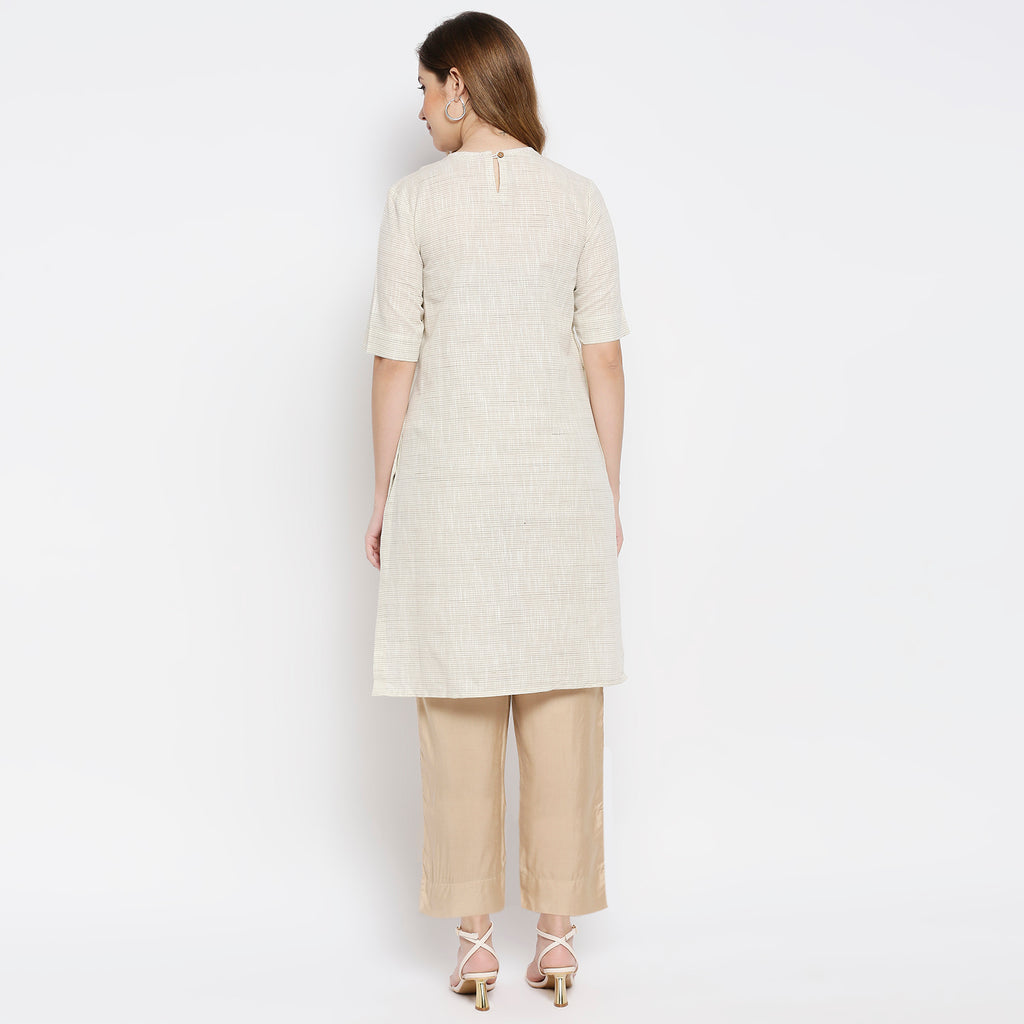 Women Beige Cotton Viscose Embroidered Kurta