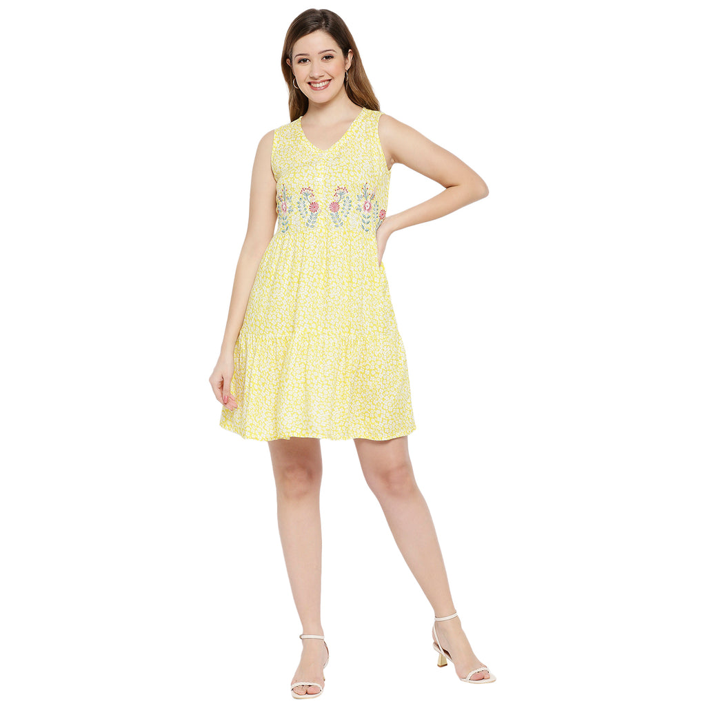 Women Yellow Viscose Embroidered Kurta