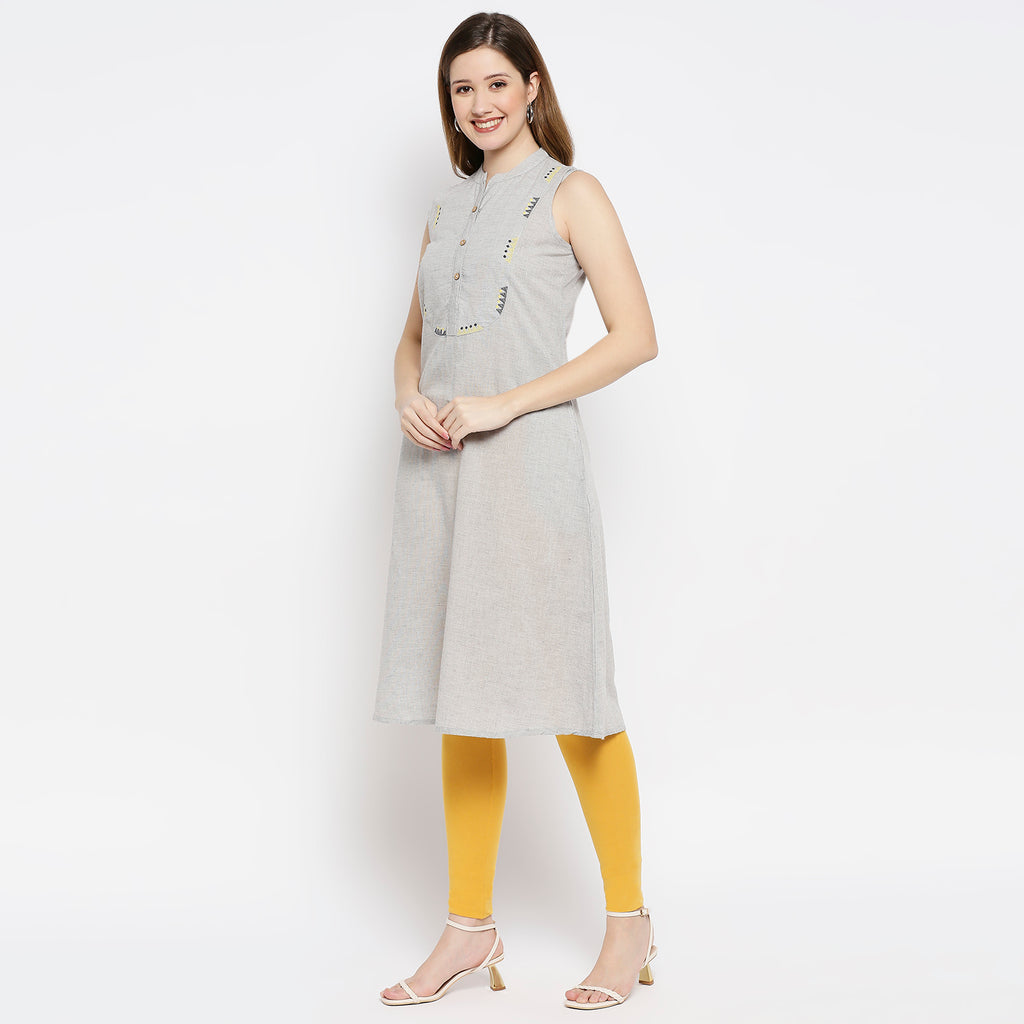 Women Black Chambray Embroidered Kurta