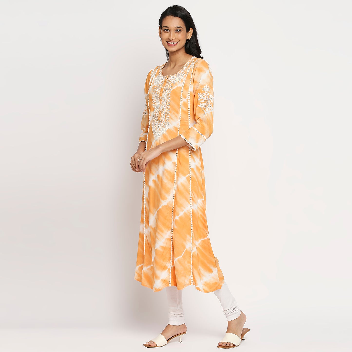 Women's Mango Rayon Embroidered Kurta