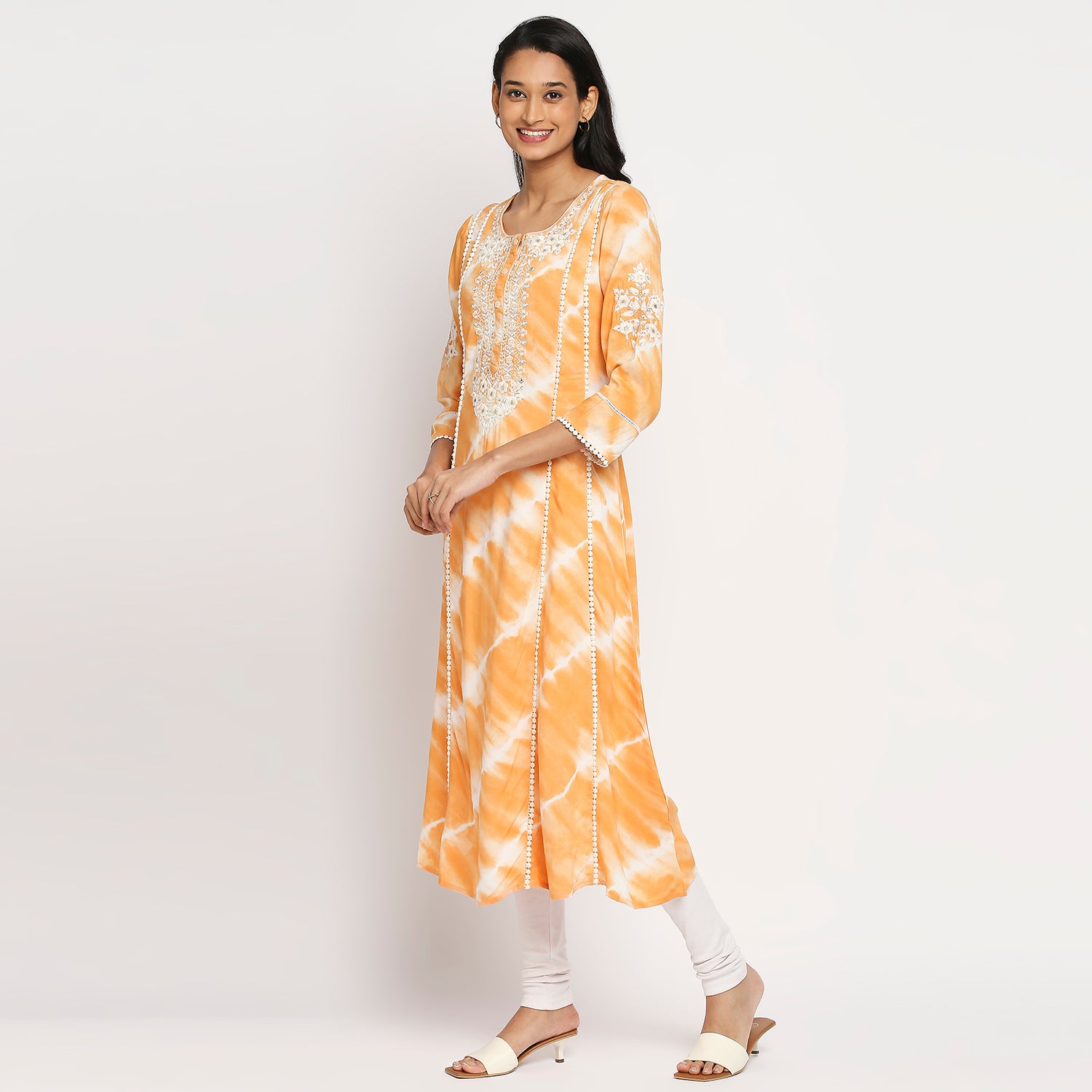 Women's Mango Rayon Embroidered Kurta