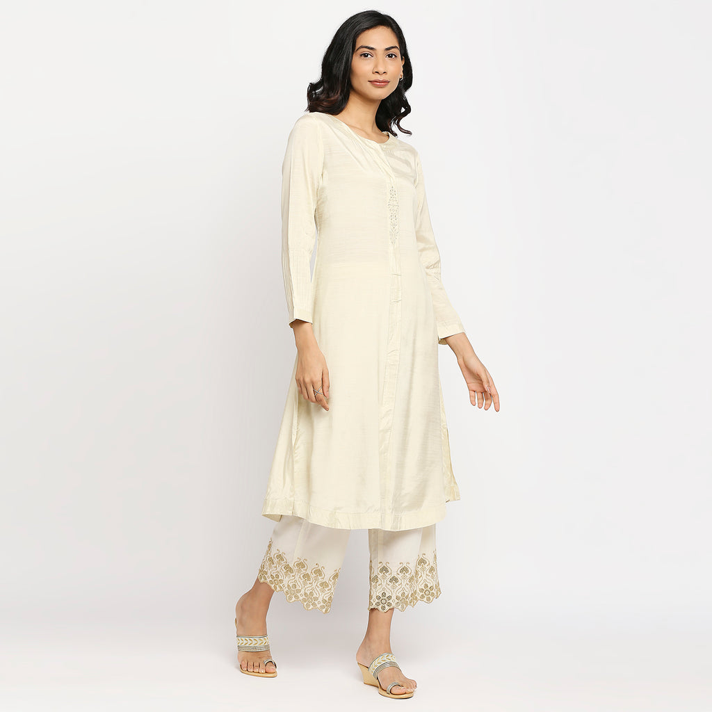 Women's Cream Cotton Silk Embroidered Kurta