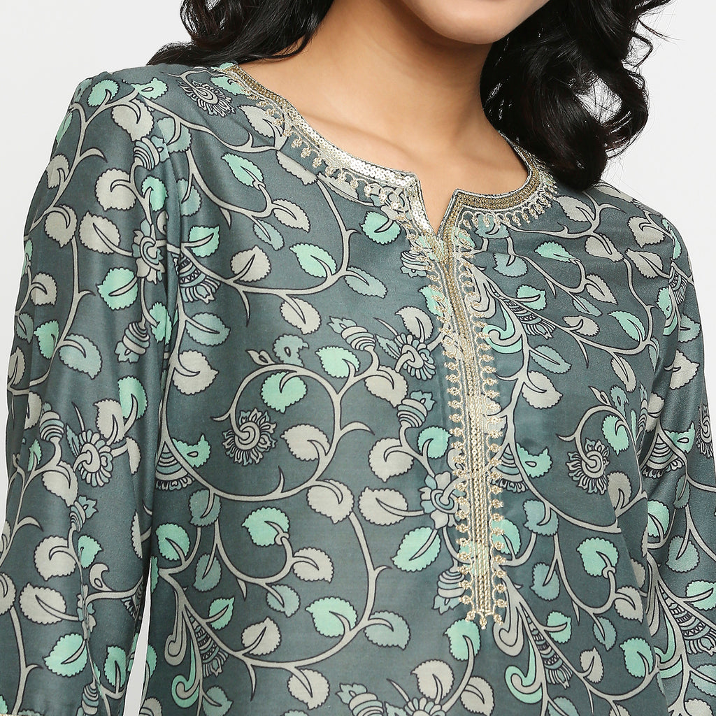 Women's Green Polyester Floral Kurta