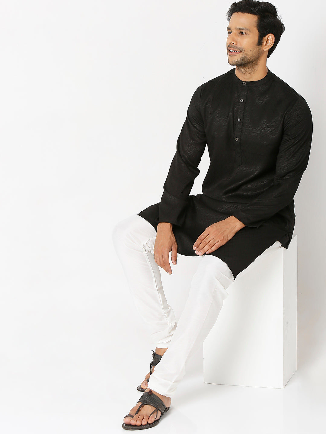 Men's Black Poly Viscose Froral Kurta