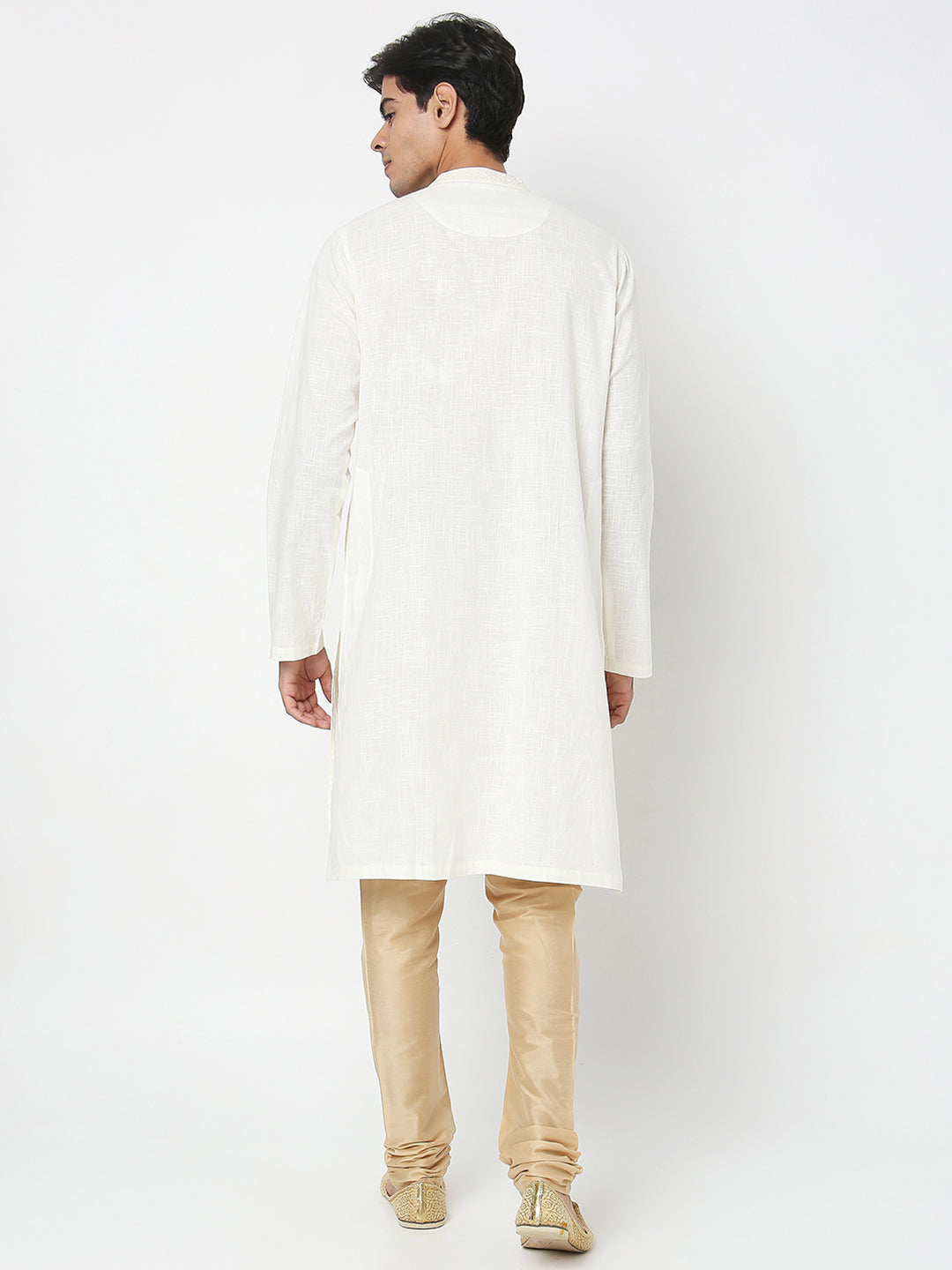 Men's Off White Cotton Slub Embroidered Kurta