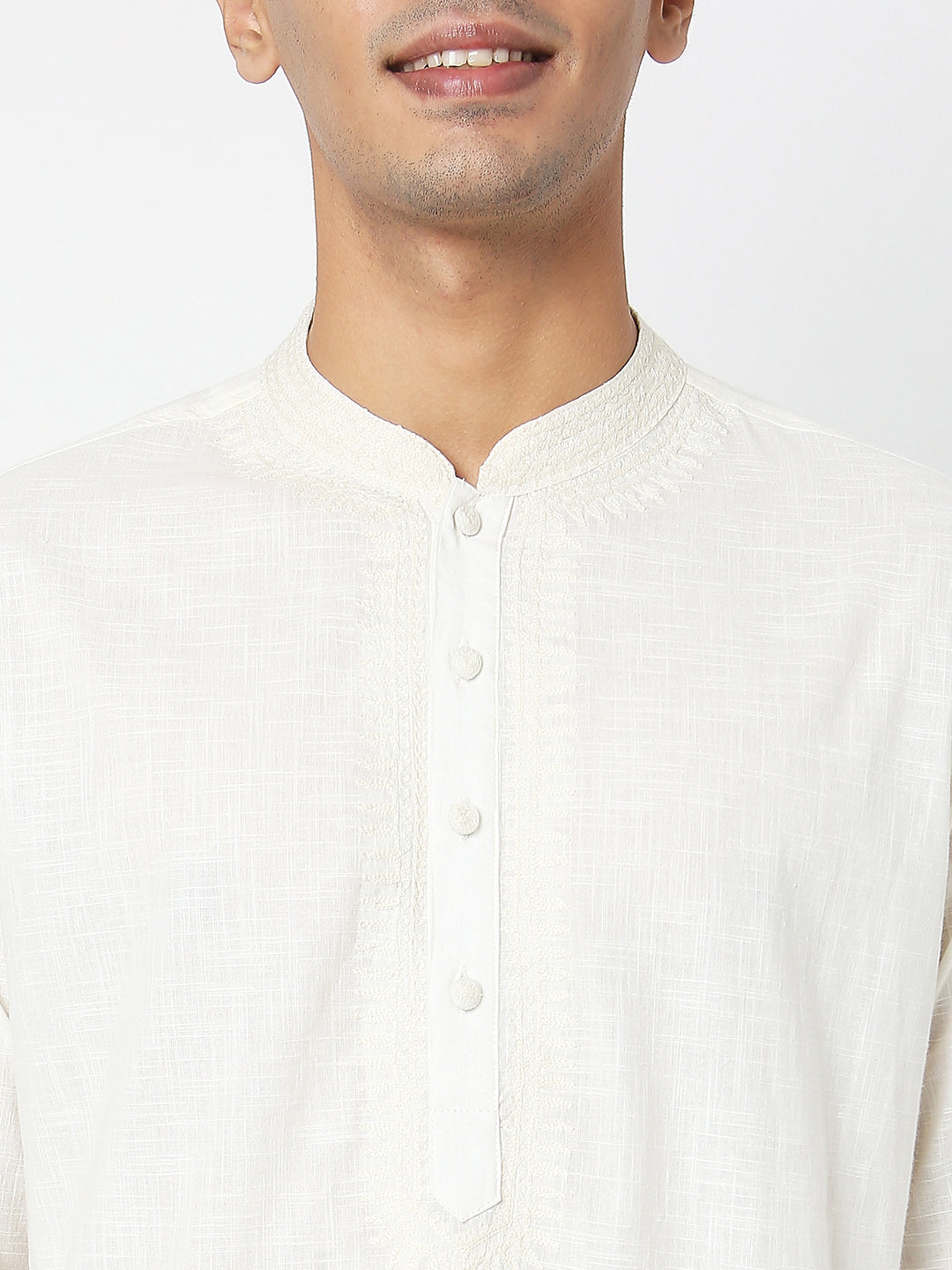 Men's Off White Cotton Slub Embroidered Kurta