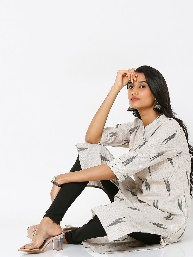 Women's Beige Polyester Blend Printed Kurta