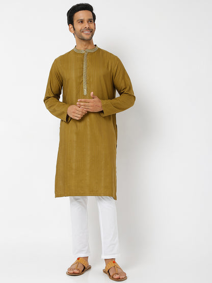Men's Green Viscose Blend Embroidered Kurta