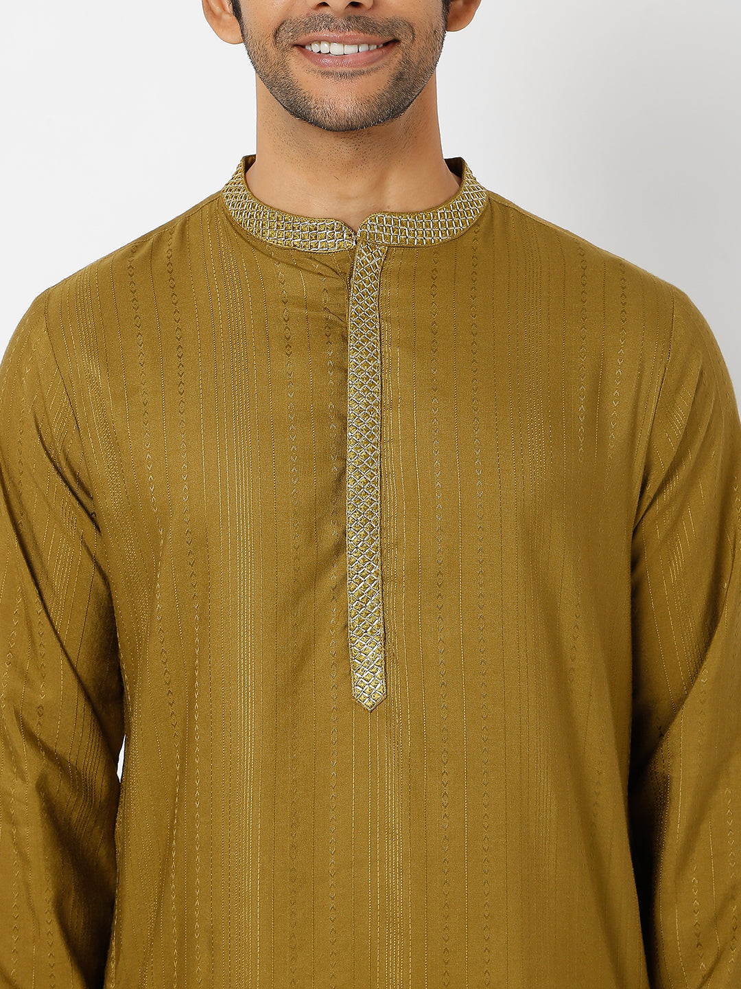 Men's Green Viscose Blend Embroidered Kurta