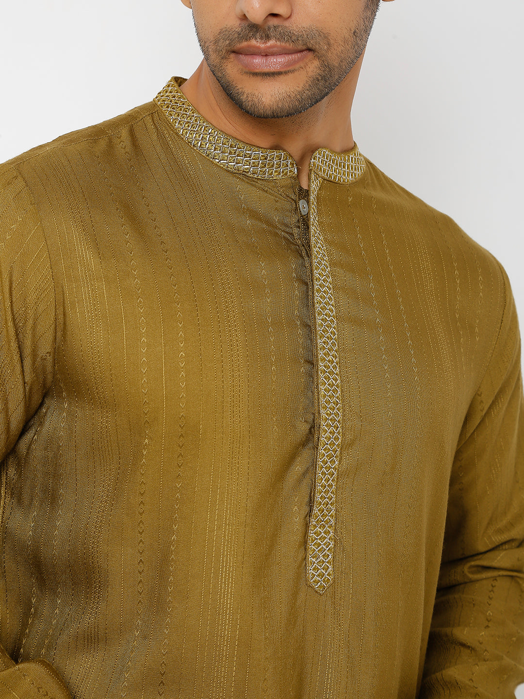 Men's Green Viscose Blend Embroidered Kurta