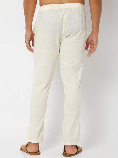 Men's Off White Poplin Solid Pyjamas