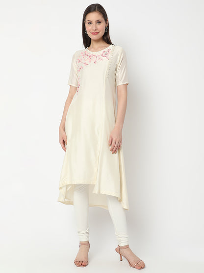 Nylangan Women's Off White Viscose Blend Embroidered Kurta