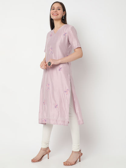 Nylangan Women's Lilac Viscose Blend Embroidered Kurta