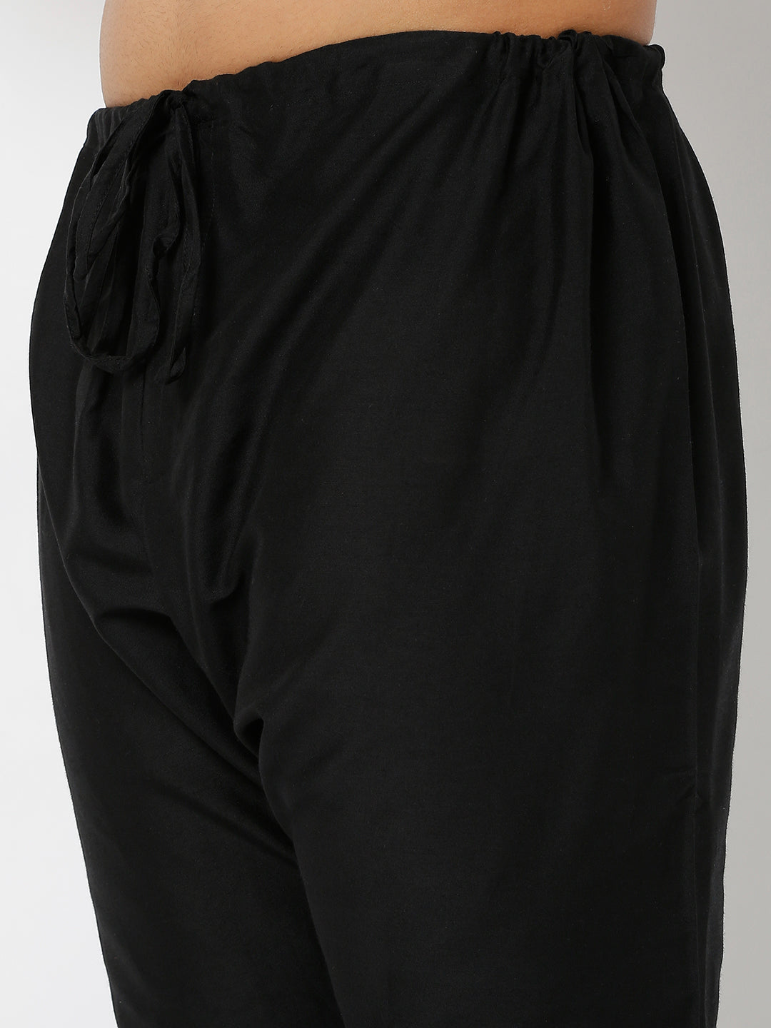 Men's Black Polyster Blend Solid Churidar