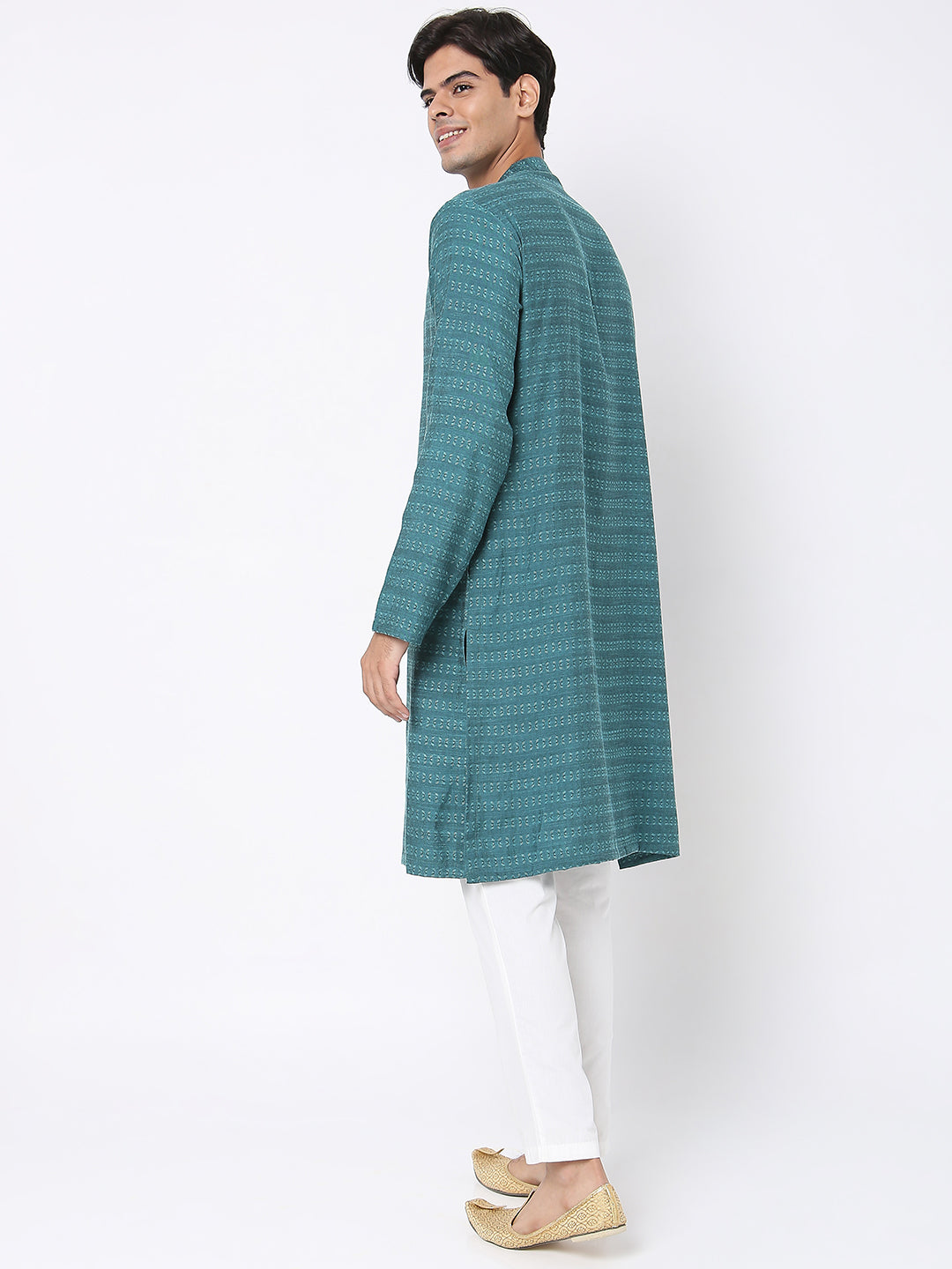 Men's Turquoise Viscose Blend Embroidered Kurta