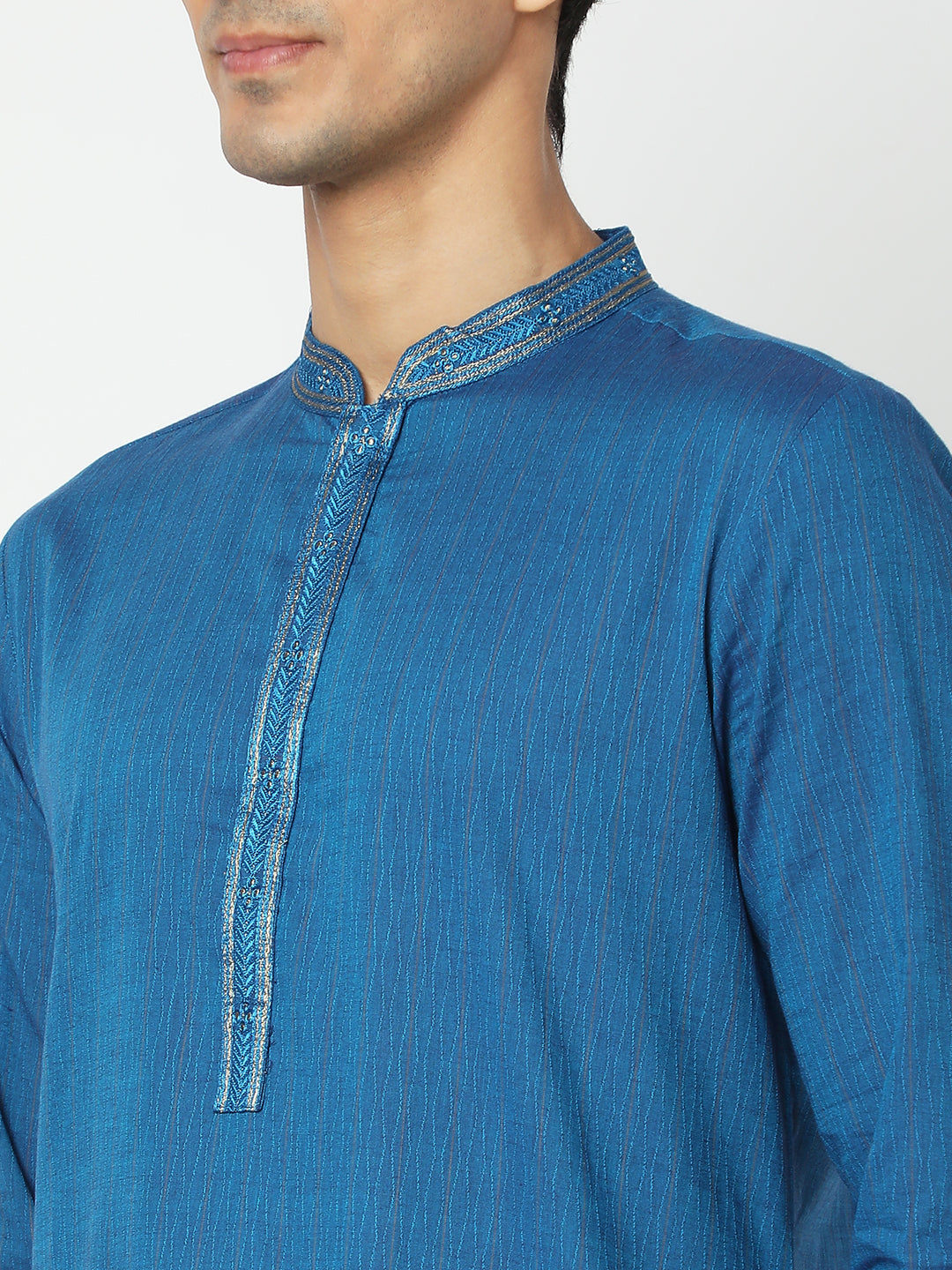Men's Blue Cotton Embroidered Kurta