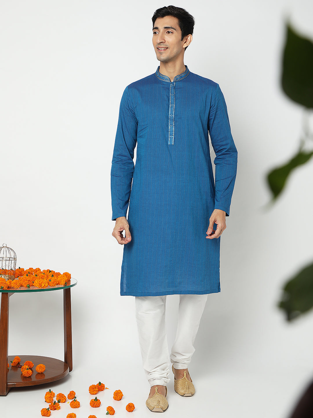 Men's Blue Cotton Embroidered Kurta