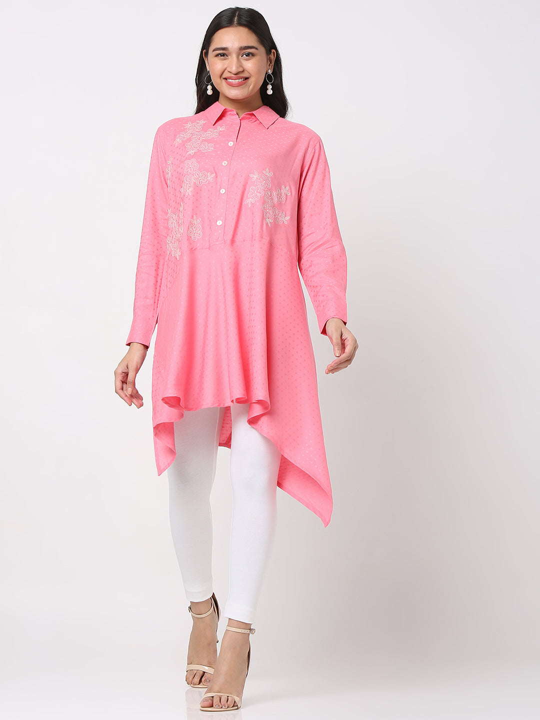 Aseesa Women's Pink Rayon Printed Kurta