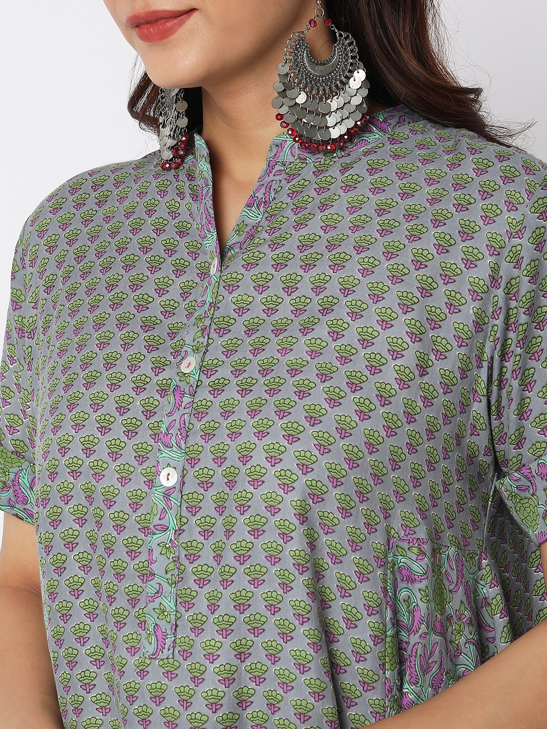 Aseesa Women Wearing Grey Cotton Printed Ethnic Sets