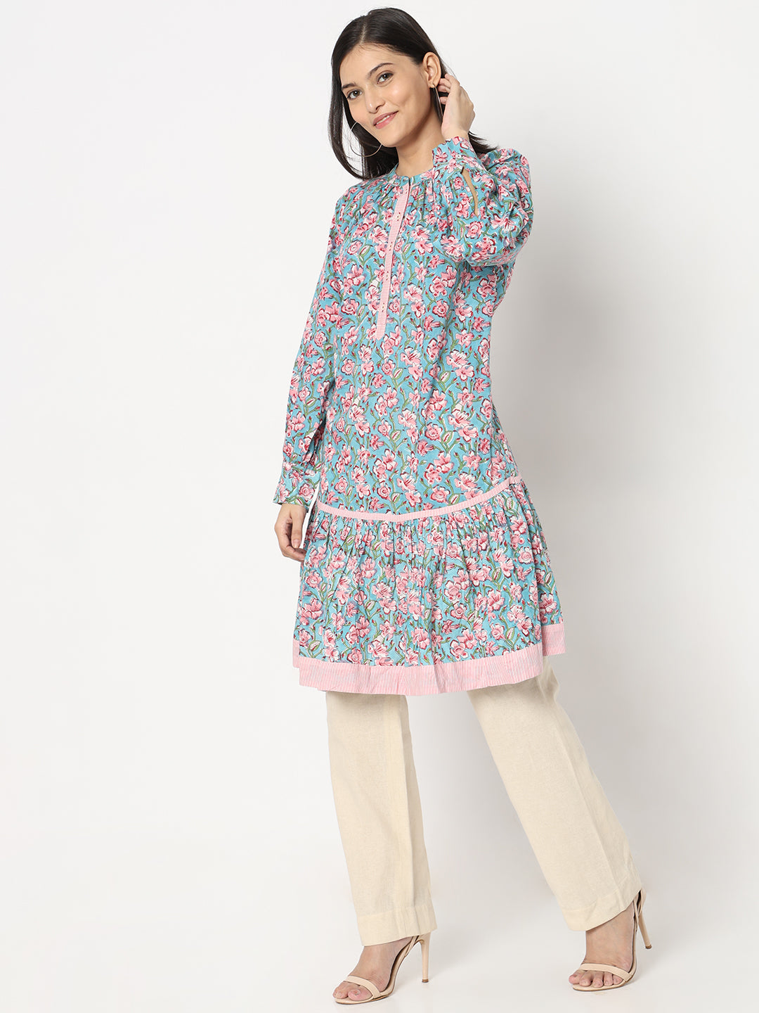 Aseesa Flare Fit Floral Kurta