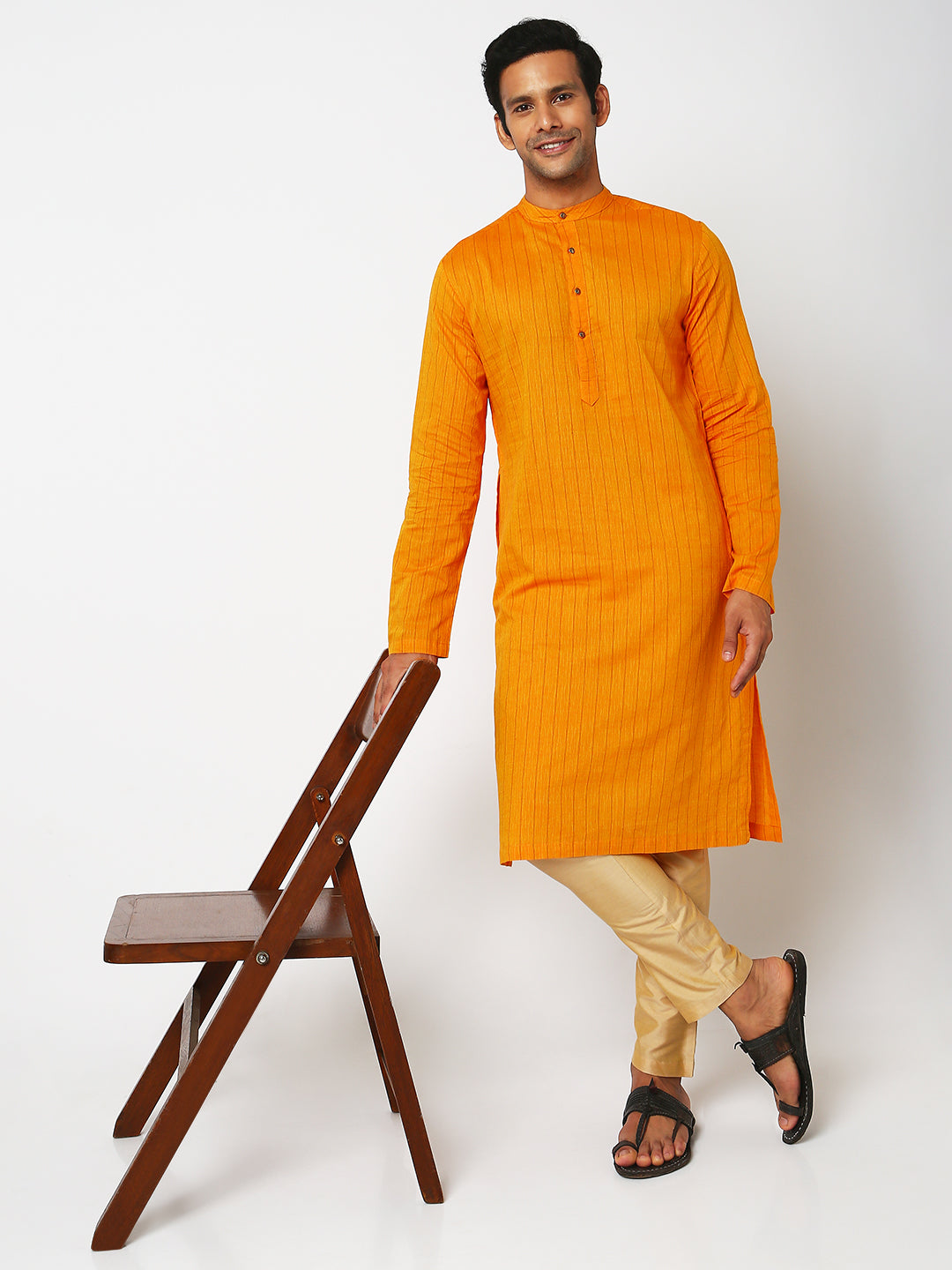 Regular Fit Solid Mid Rise Ethnic Pants