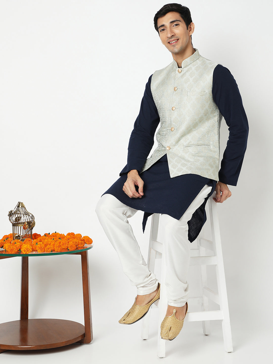 Men's Light Grey Polyester Jacquard Jackets