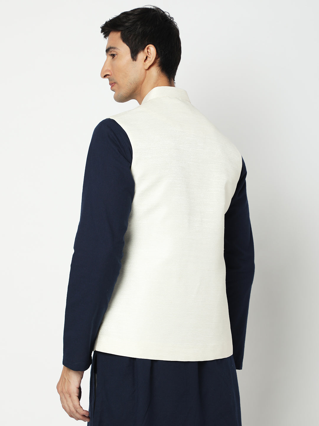 Men's Off White Polyester Solid Jackets