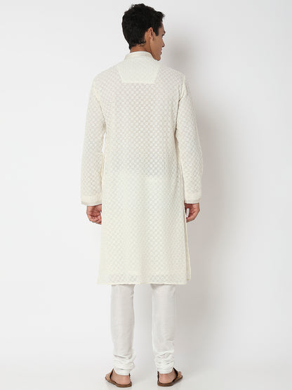 Men Wearing White Polyester Embroidered Kurta Set