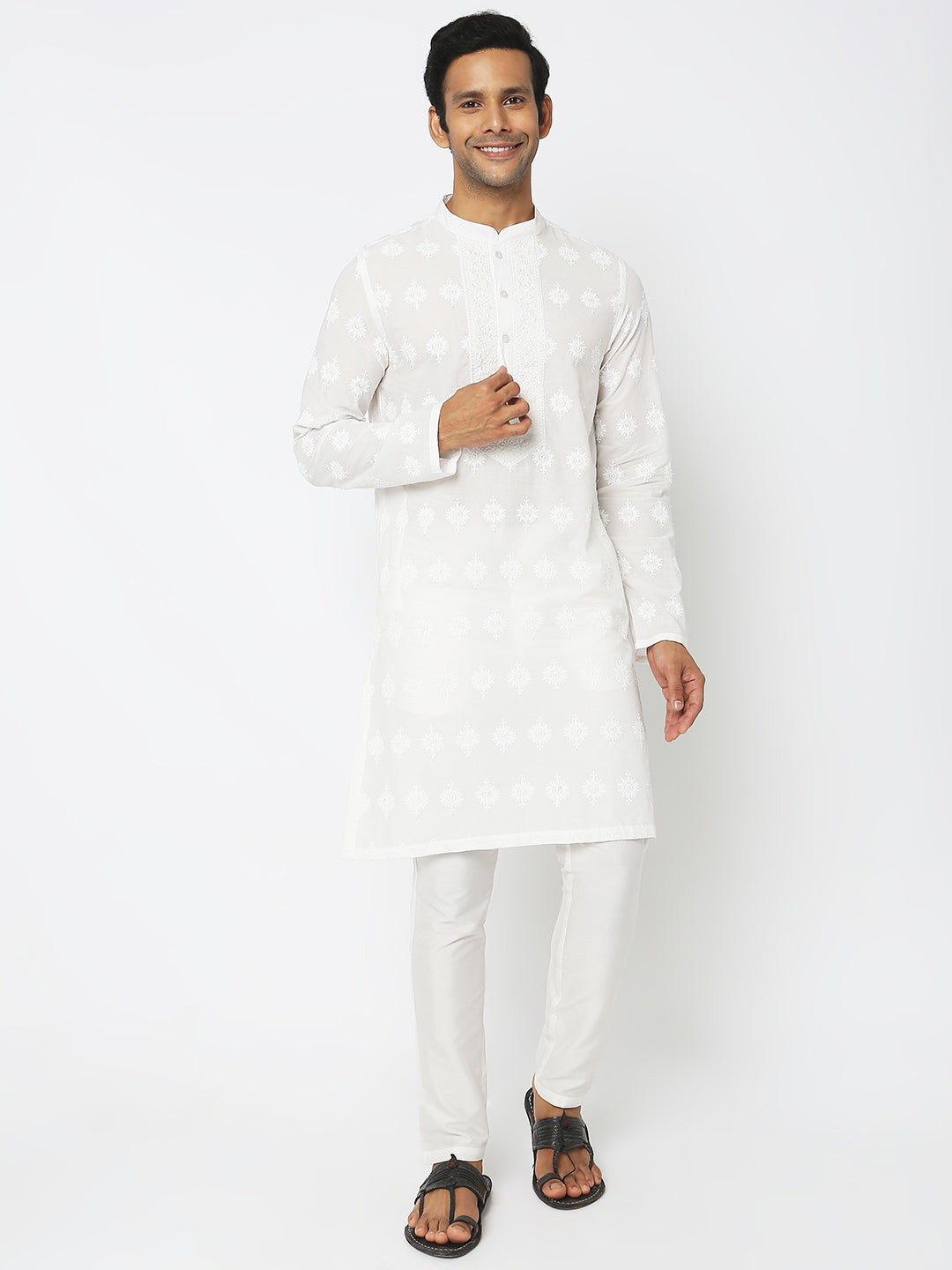 Regular Fit Embroidered Kurta