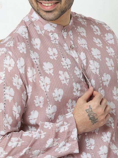 Regular Fit Embroidered Kurta