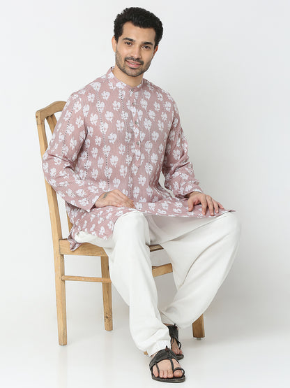 Regular Fit Embroidered Kurta