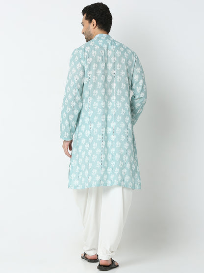 Regular Fit Embroidered Kurta