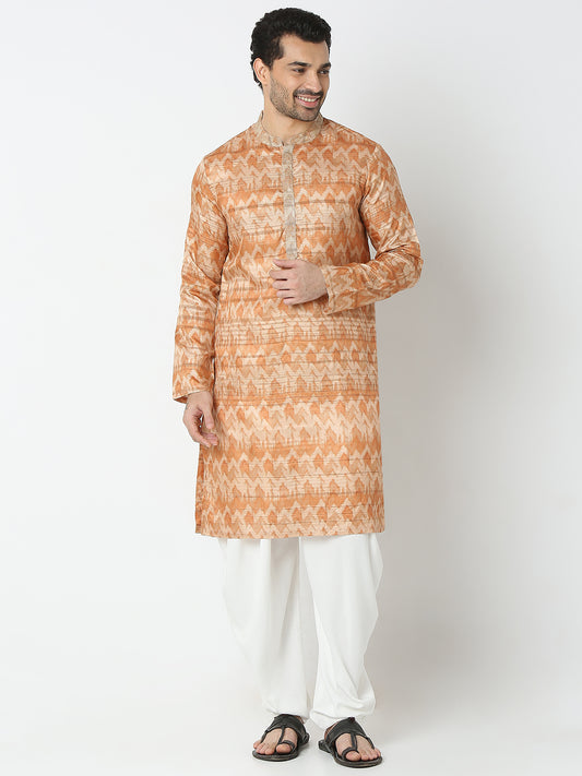 Regular Fit Embroidered Kurta