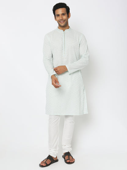 Regular Fit Embroidered Kurta