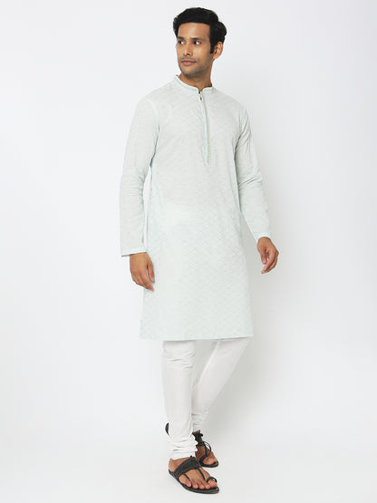 Regular Fit Embroidered Kurta