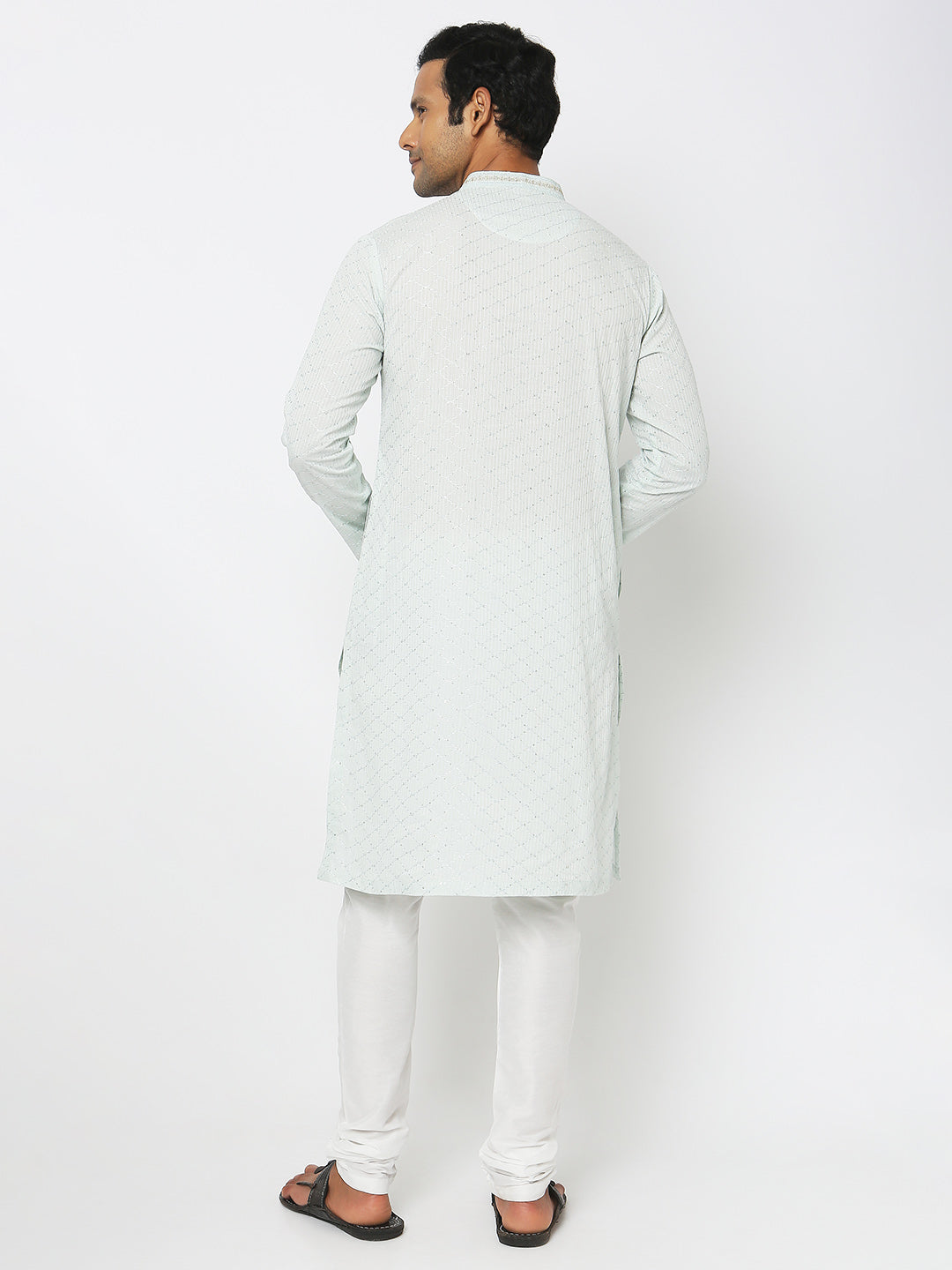 Regular Fit Embroidered Kurta