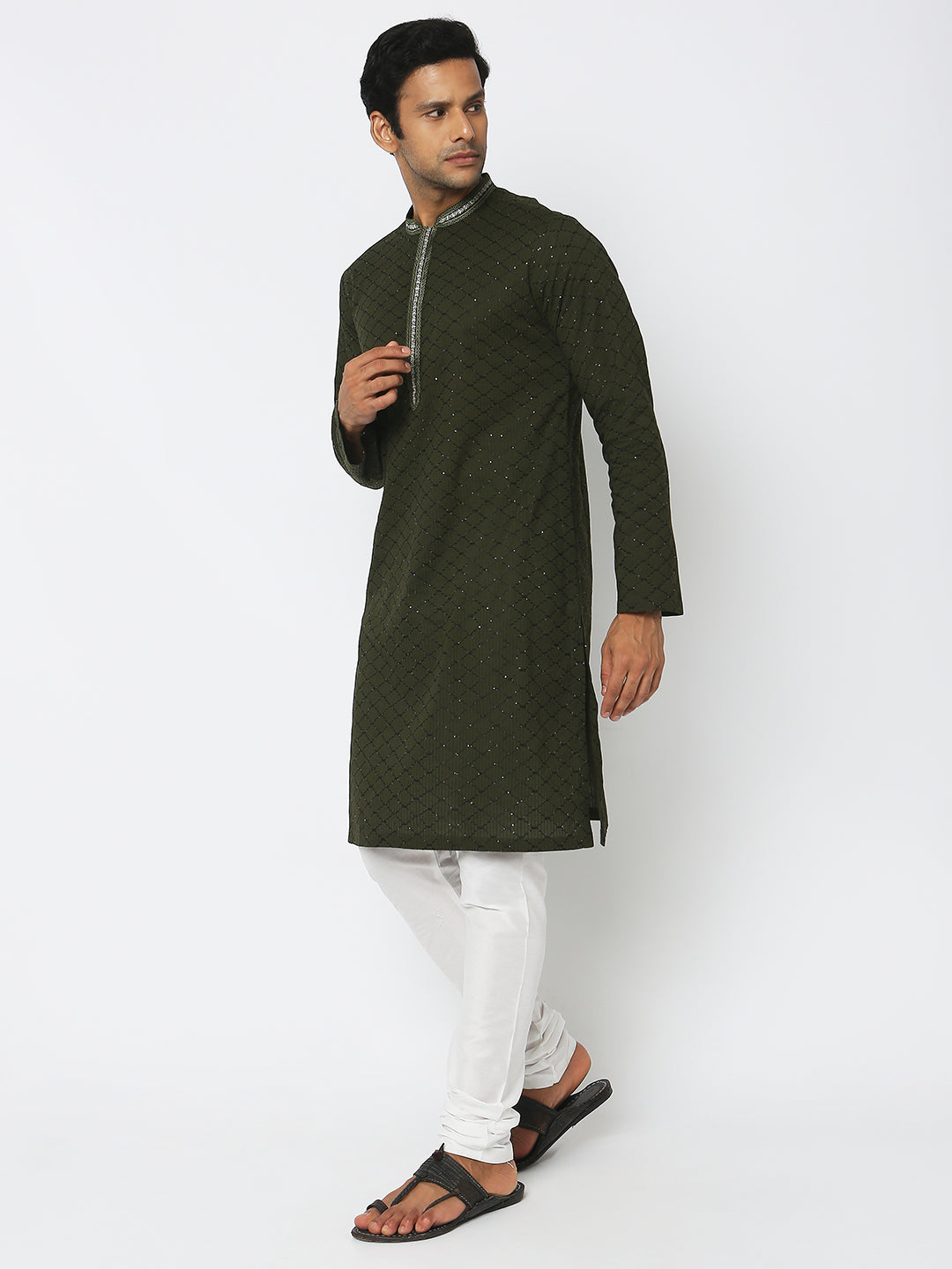 Regular Fit Embroidered Kurta