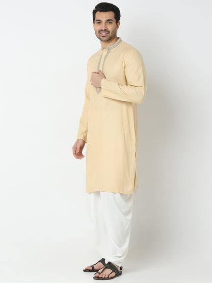 Regular Fit Structured Kurta