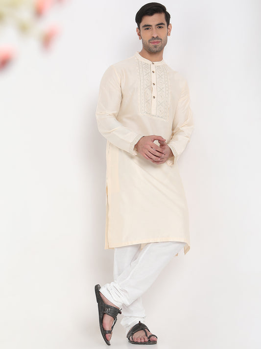 Regular Fit Embroidered Kurta