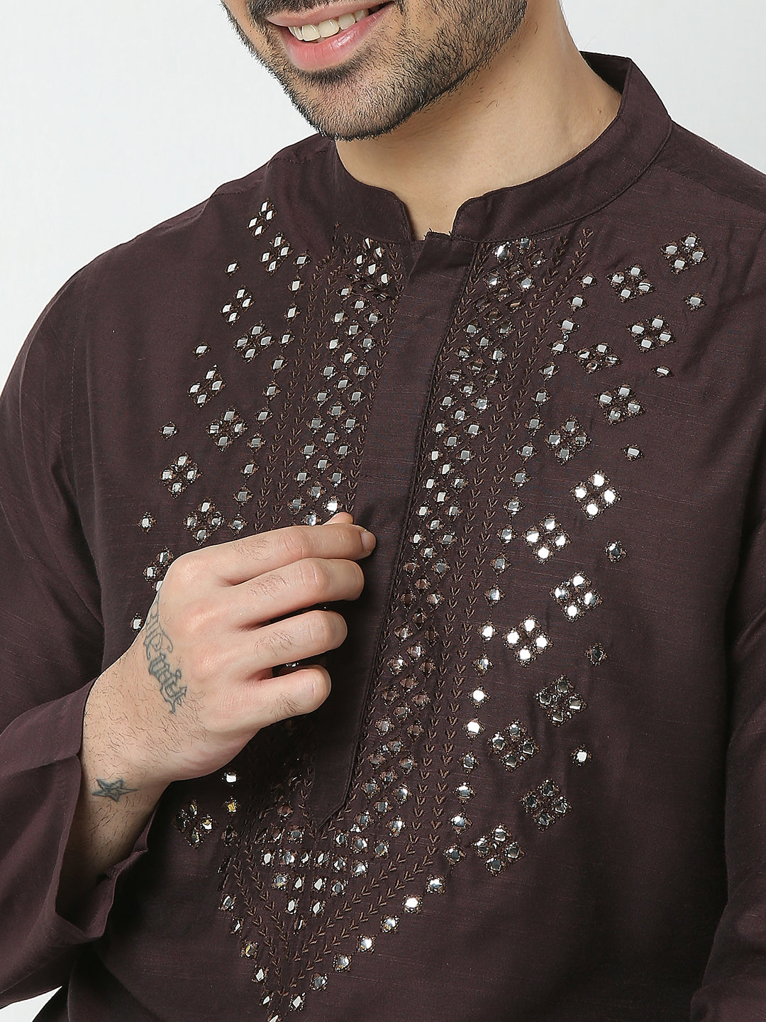 Regular Fit Embellished Kurta